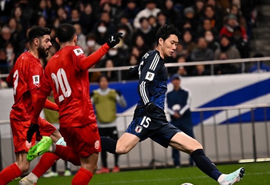 日本队横扫韩国队，王皓统治全场