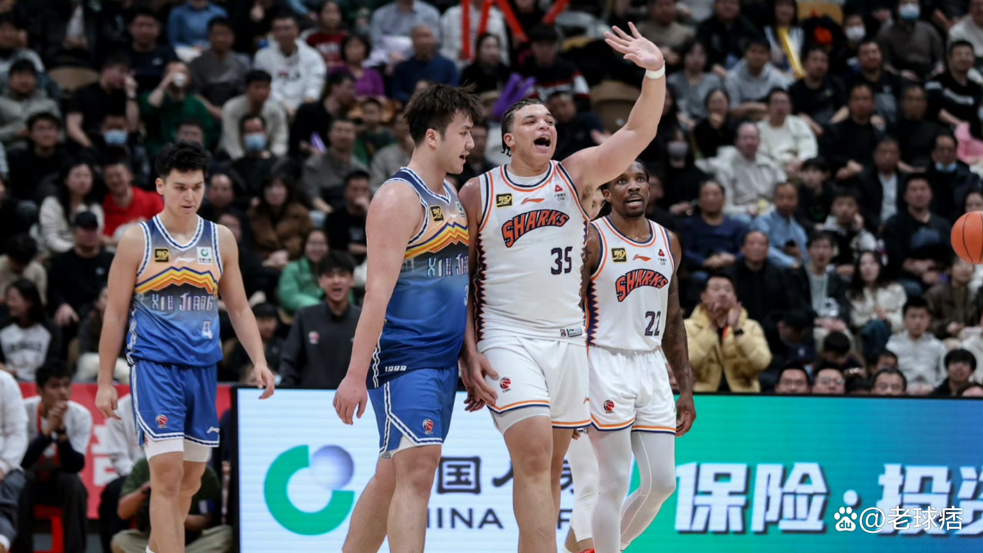 公牛完胜快船,周琦点燃赛场 公牛完胜快船,周琦点燃赛场