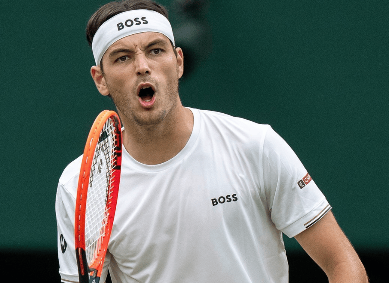 拉沃尔杯绝杀年终总决赛,德约科维奇状态火热 拉沃尔杯绝杀年终总决赛,德约科维奇状态火热