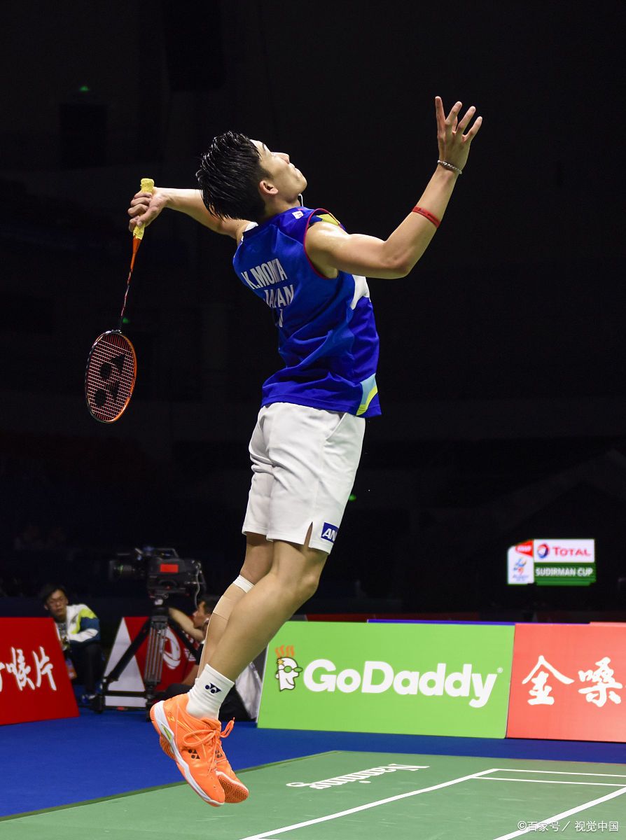 韩国羽毛球队逆转印度羽毛球队，桃田贤斗惊艳世界