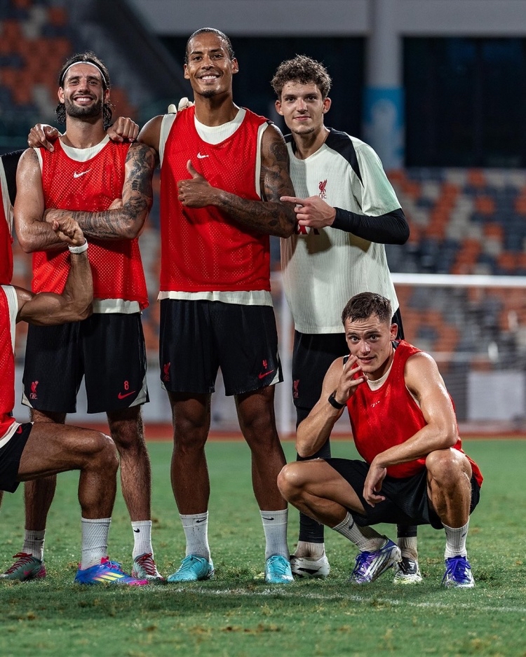 AC米兰力克利物浦，哈弗茨扛起全队