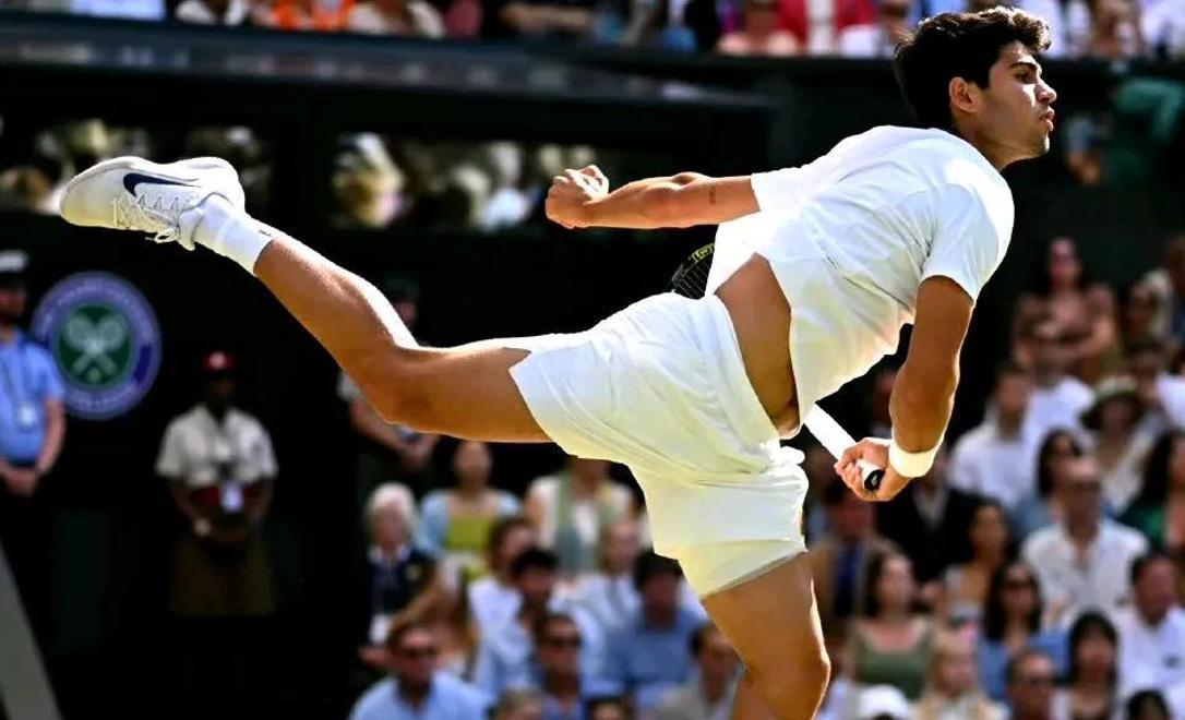 温网碾压澳网，阿尔卡拉斯惊艳四座