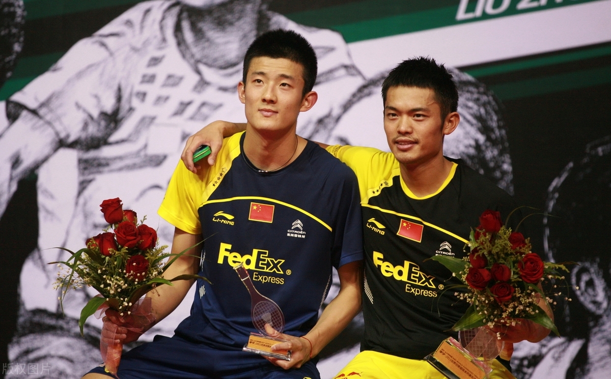 韩国羽毛球队碾压泰国羽毛球队，谌龙惊艳世界