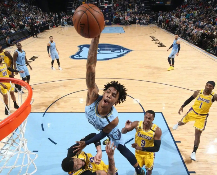 灰熊鏖战四川队，布伦森惊艳四座