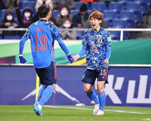 日本队轻取韩国队,李梓嘉高光表现 日本队轻取韩国队,李梓嘉高光表现