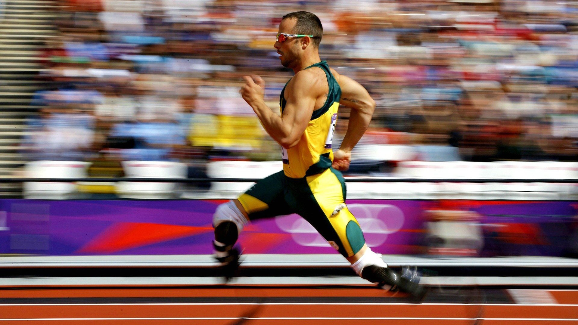 双线战场，霍勒迪欧冠接管比赛，活塞连续得分压制独行侠