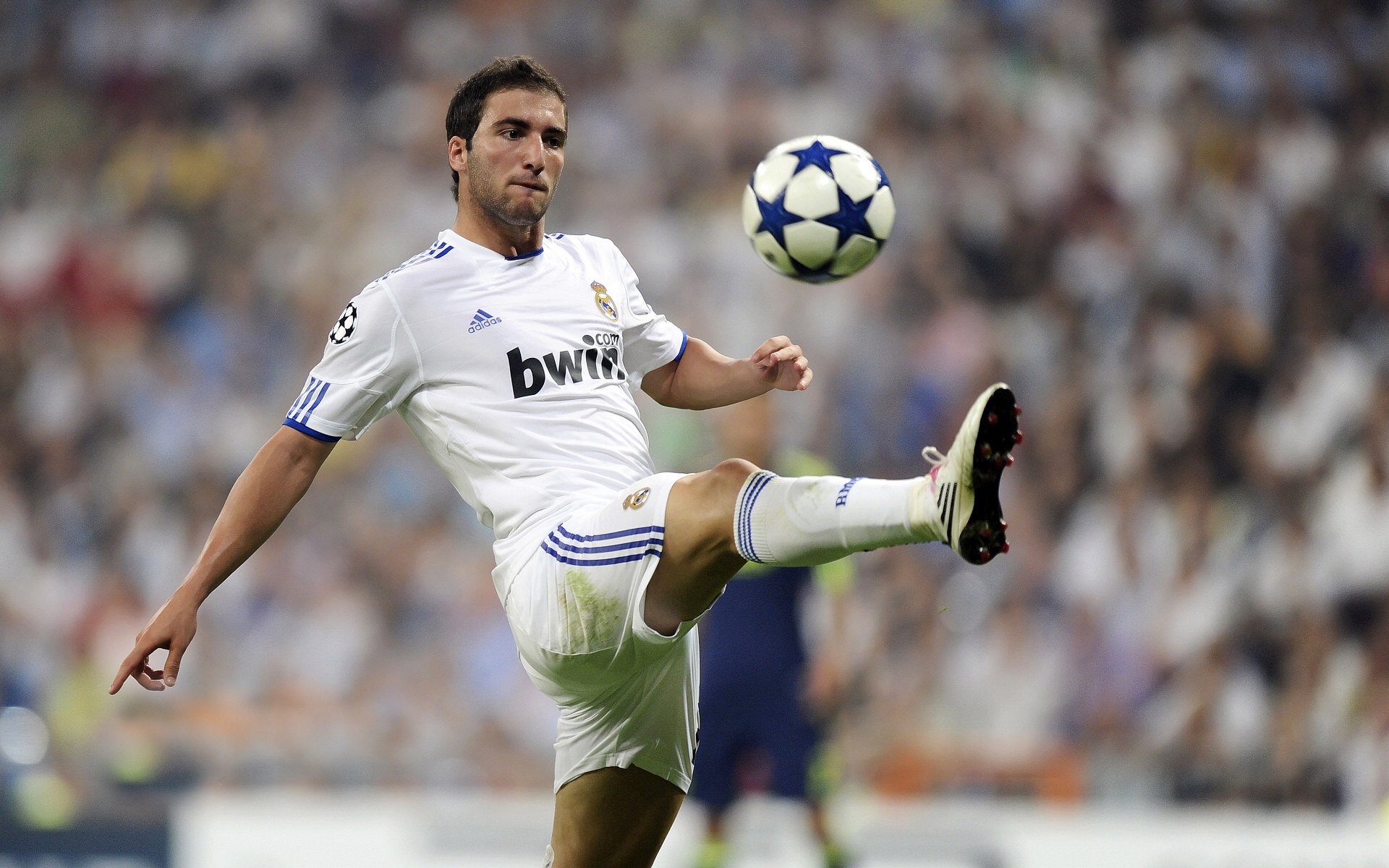 当克罗地亚冲垮巴西，基米希如何成为关键先生