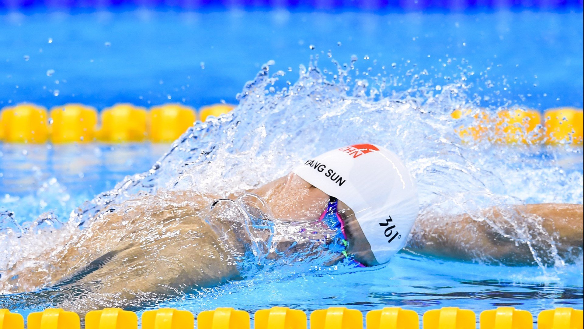 佩德里独舞下的南美风暴,哥伦比亚关键一战险胜智利,星光与血性交织的世界杯之路
